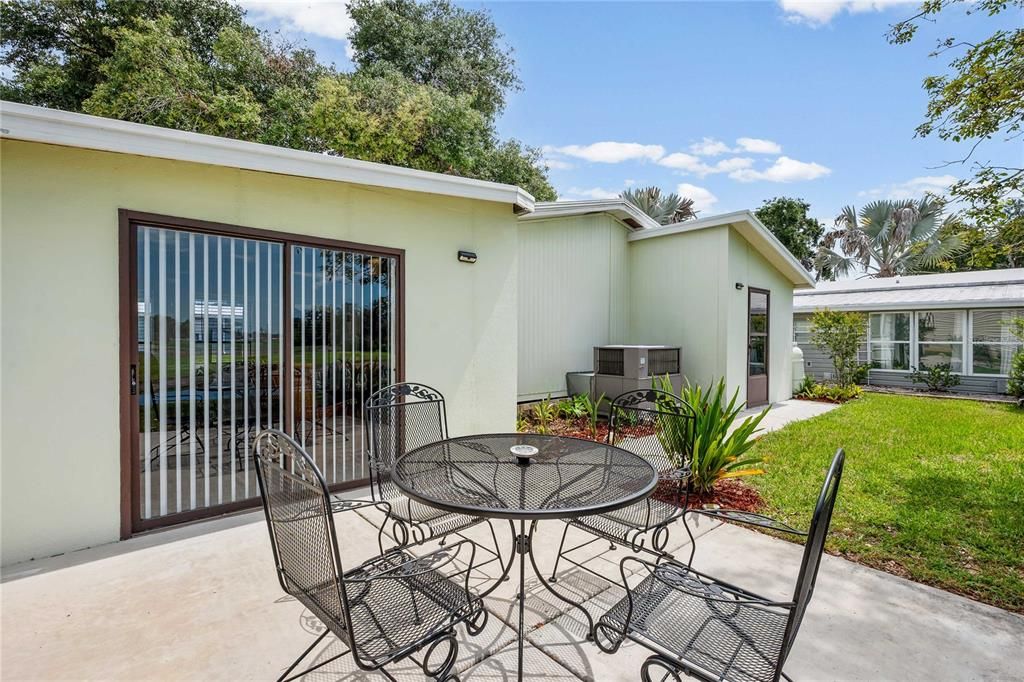 En Venta: $149,900 (2 camas, 2 baños, 1008 Pies cuadrados)