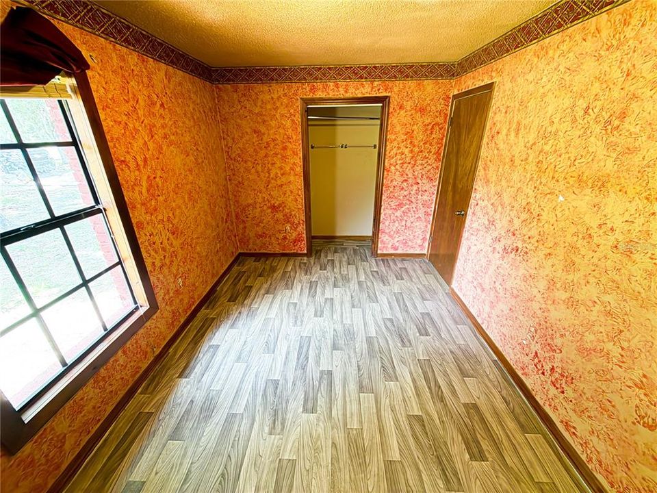 For Sale: $250,000 (4 beds, 2 baths, 1698 Square Feet)