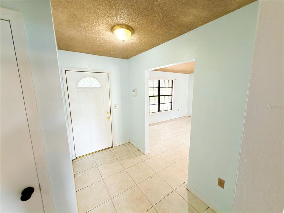 For Sale: $250,000 (4 beds, 2 baths, 1698 Square Feet)