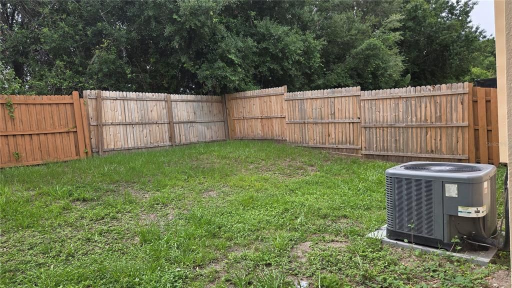 En Renta: $2,500 (4 camas, 3 baños, 1808 Pies cuadrados)