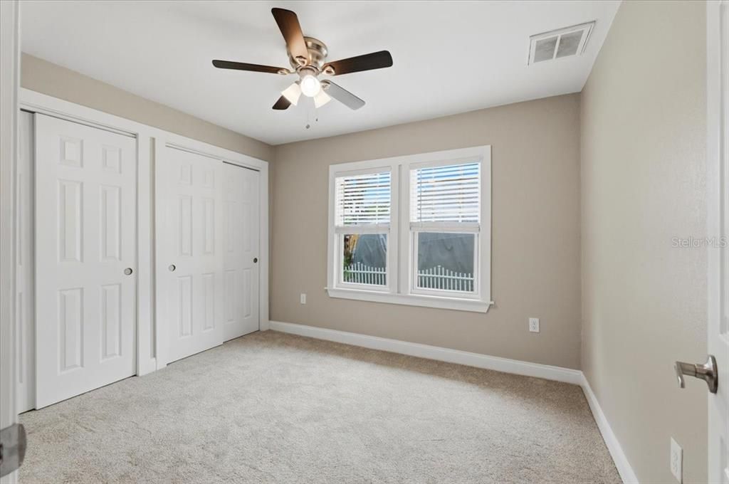 For Sale: $285,000 (3 beds, 2 baths, 1014.75 Square Feet)