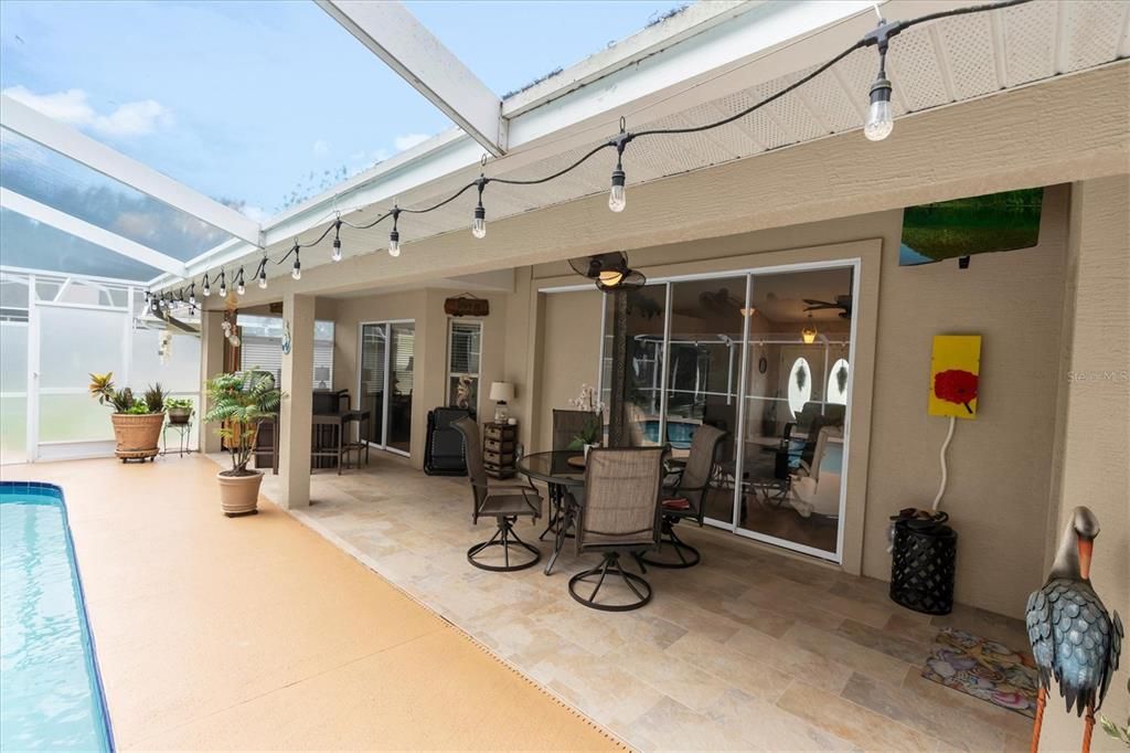 En Venta: $374,900 (3 camas, 2 baños, 1833 Pies cuadrados)