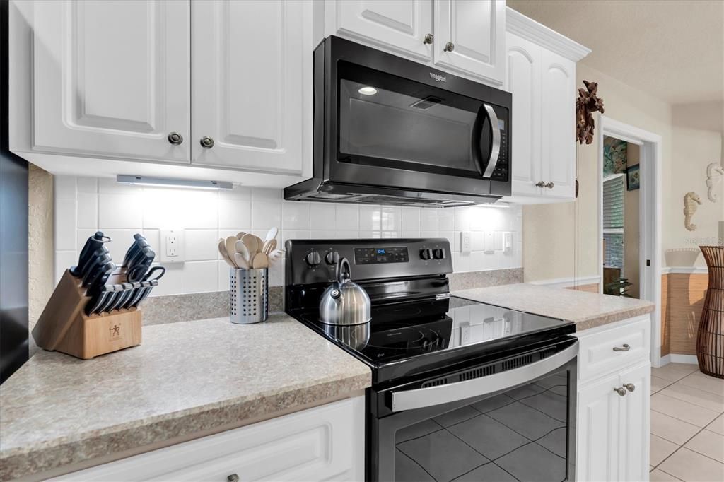 En Venta: $374,900 (3 camas, 2 baños, 1833 Pies cuadrados)