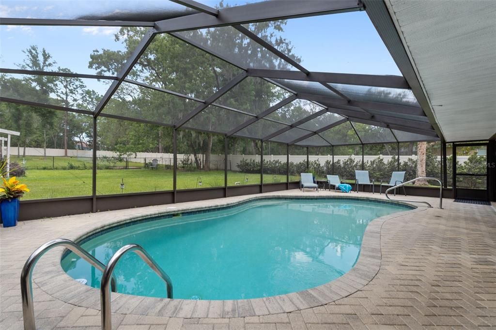 For Sale: $485,000 (3 beds, 2 baths, 1668 Square Feet)