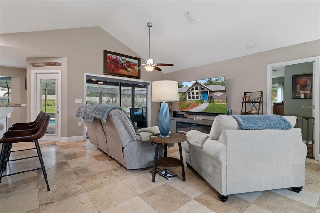For Sale: $485,000 (3 beds, 2 baths, 1668 Square Feet)