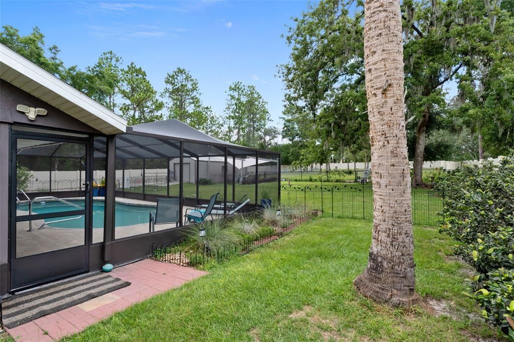 For Sale: $485,000 (3 beds, 2 baths, 1668 Square Feet)