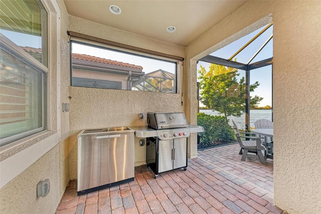 For Sale: $644,900 (3 beds, 2 baths, 1996 Square Feet)