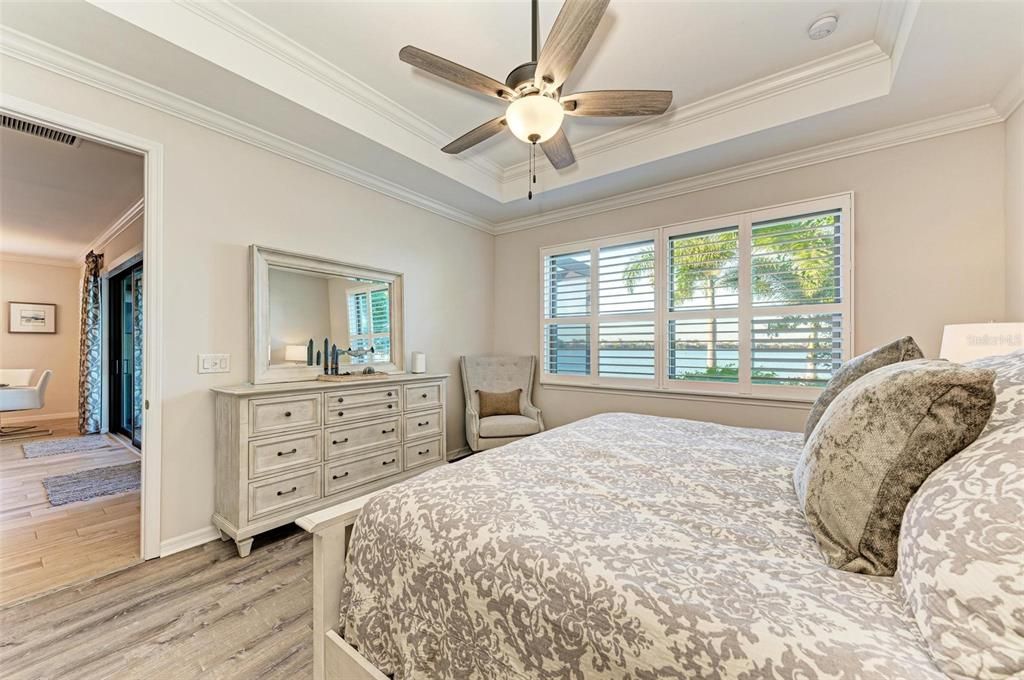 For Sale: $644,900 (3 beds, 2 baths, 1996 Square Feet)