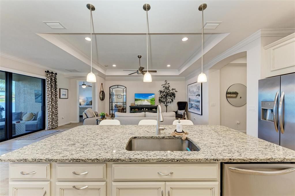 For Sale: $644,900 (3 beds, 2 baths, 1996 Square Feet)