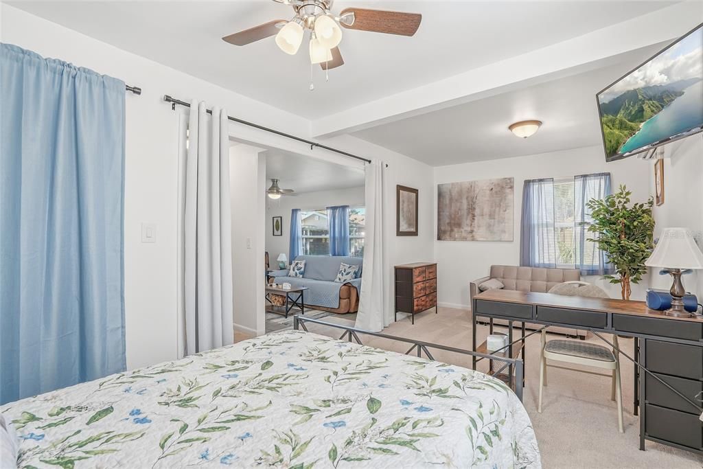 En Venta: $719,000 (4 camas, 0 baños, 2631 Pies cuadrados)