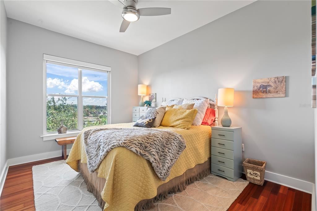 For Rent: $3,900 (2 beds, 2 baths, 1521 Square Feet)