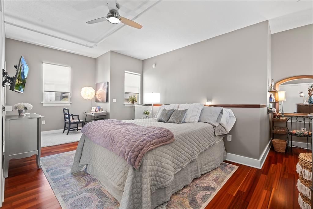 For Rent: $3,900 (2 beds, 2 baths, 1521 Square Feet)