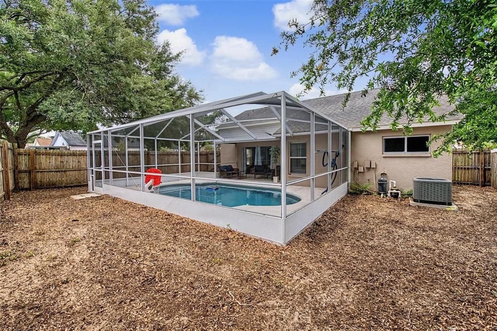 For Sale: $370,000 (3 beds, 2 baths, 1548 Square Feet)