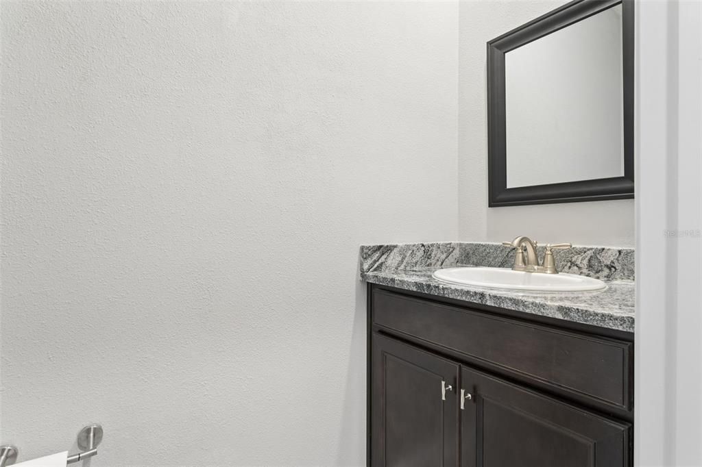 For Sale: $444,900 (4 beds, 2 baths, 2037 Square Feet)