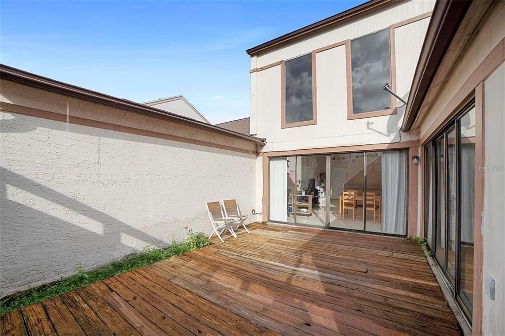 待售: $265,000 (3 贝兹, 2 浴室, 1396 平方英尺)