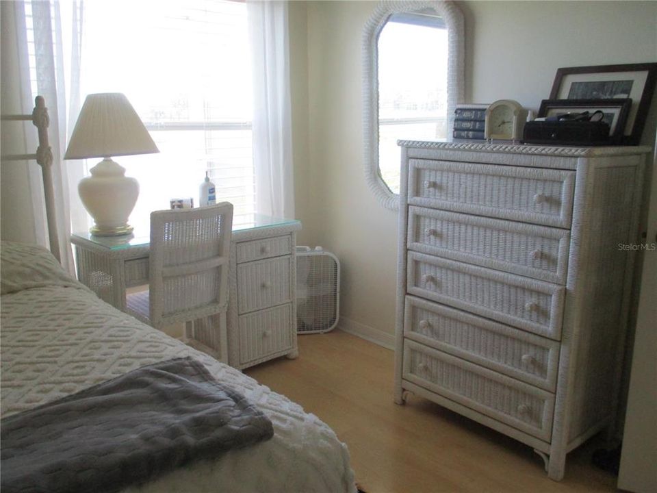В аренду: $1,850 (2 спален, 2 ванн, 1125 Квадратных фут)