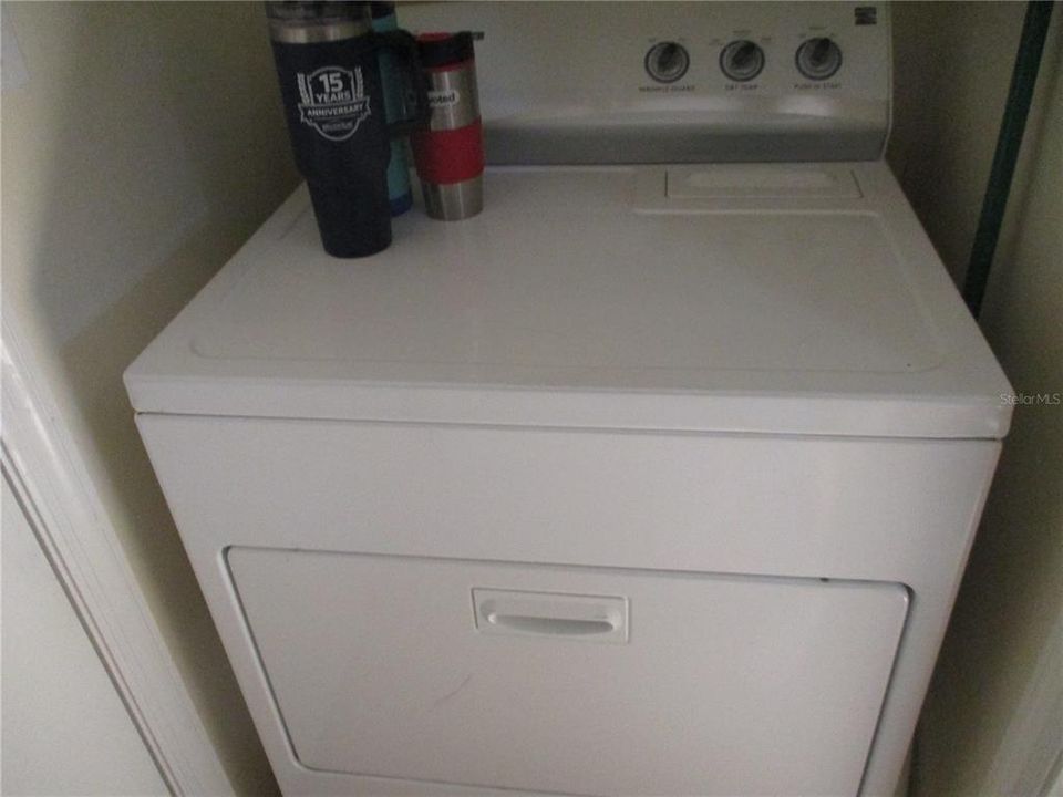 В аренду: $1,850 (2 спален, 2 ванн, 1125 Квадратных фут)