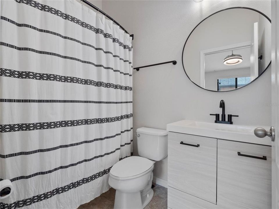 En Venta: $249,999 (2 camas, 2 baños, 1144 Pies cuadrados)