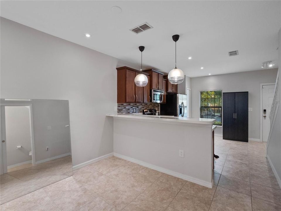 En Venta: $249,999 (2 camas, 2 baños, 1144 Pies cuadrados)
