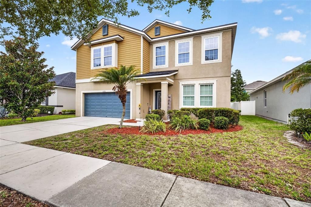 For Sale: $435,000 (4 beds, 3 baths, 3152 Square Feet)