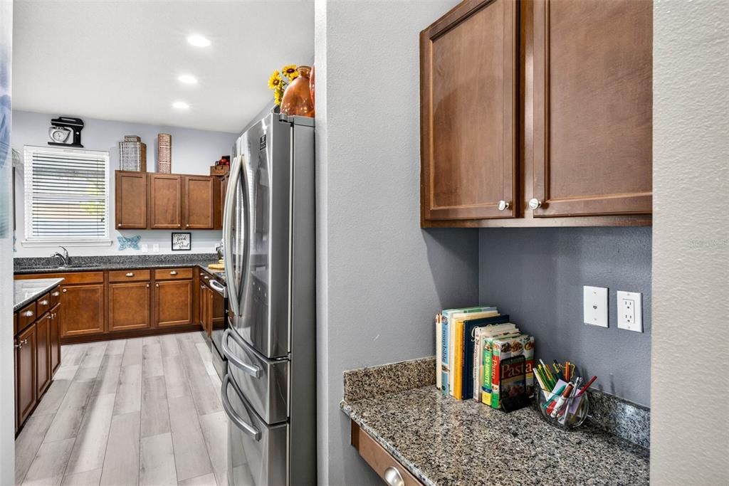 For Sale: $435,000 (4 beds, 3 baths, 3152 Square Feet)