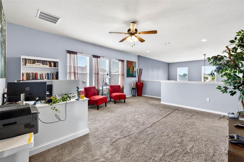 For Sale: $435,000 (4 beds, 3 baths, 3152 Square Feet)