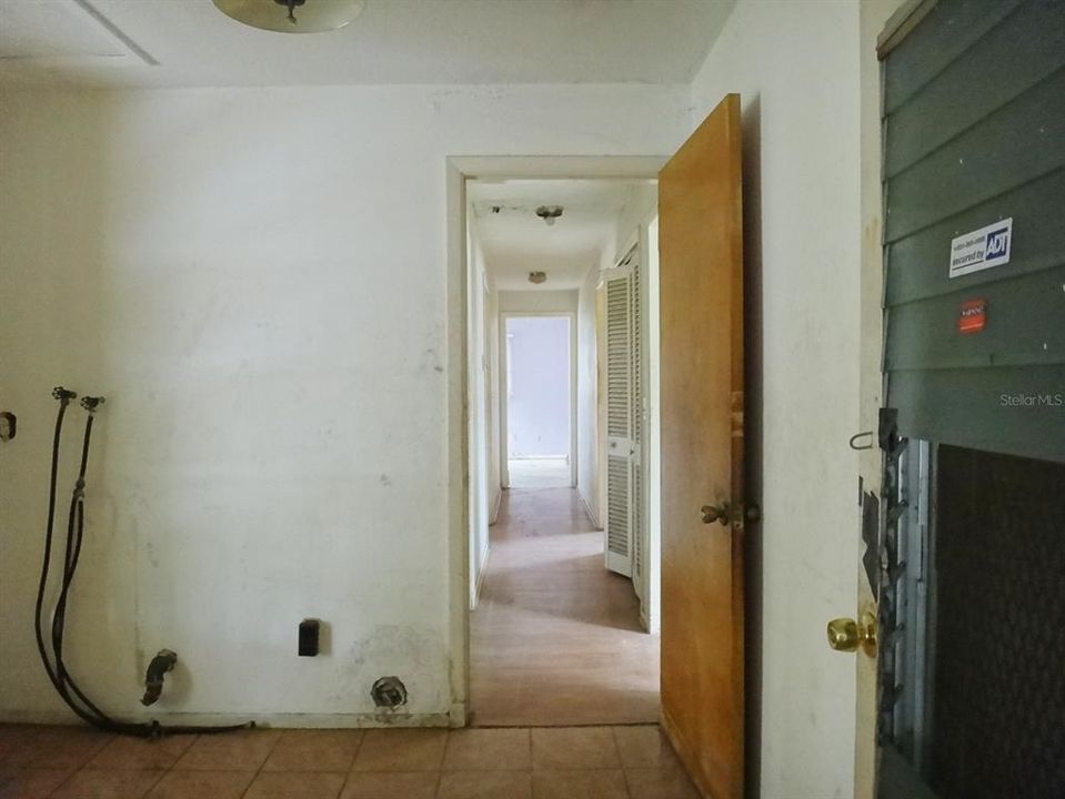 For Sale: $315,000 (3 beds, 2 baths, 1803 Square Feet)