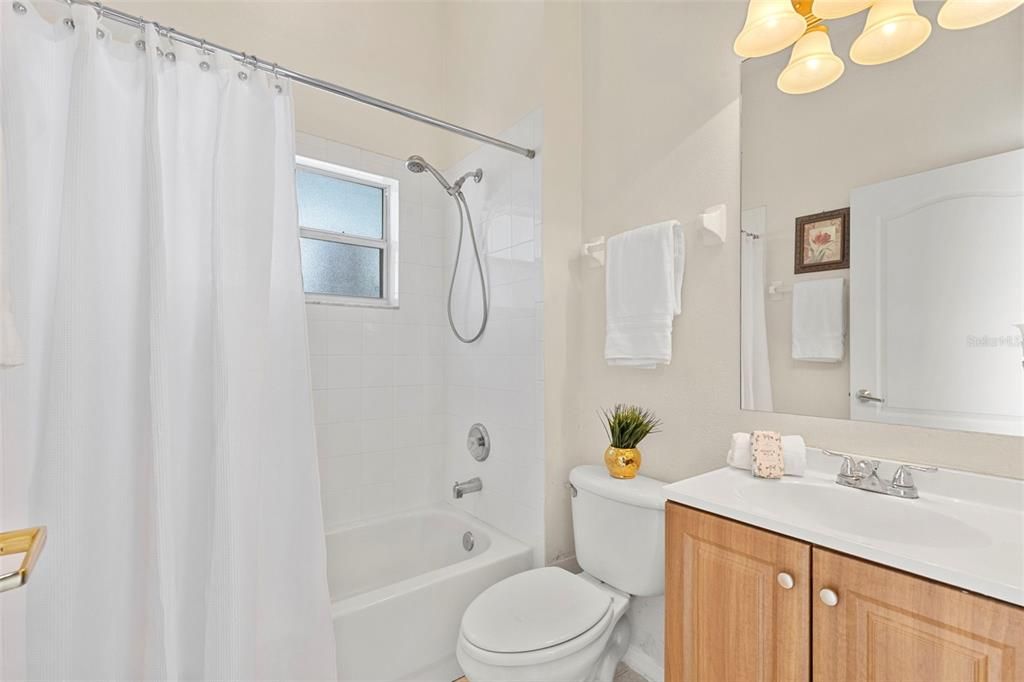 For Sale: $630,000 (5 beds, 3 baths, 3221 Square Feet)