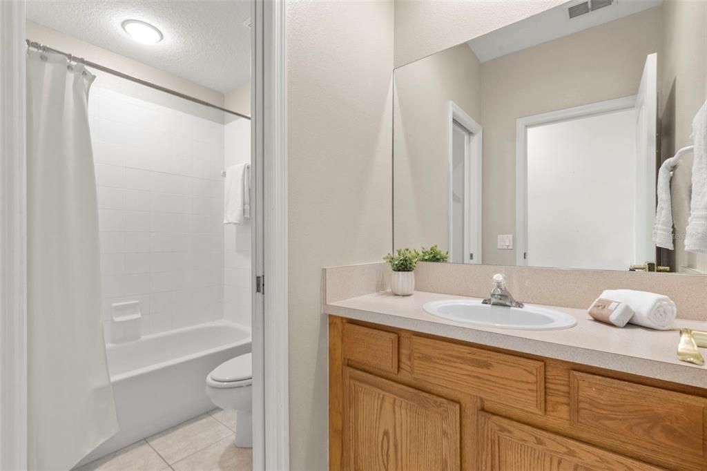 For Sale: $630,000 (5 beds, 3 baths, 3221 Square Feet)