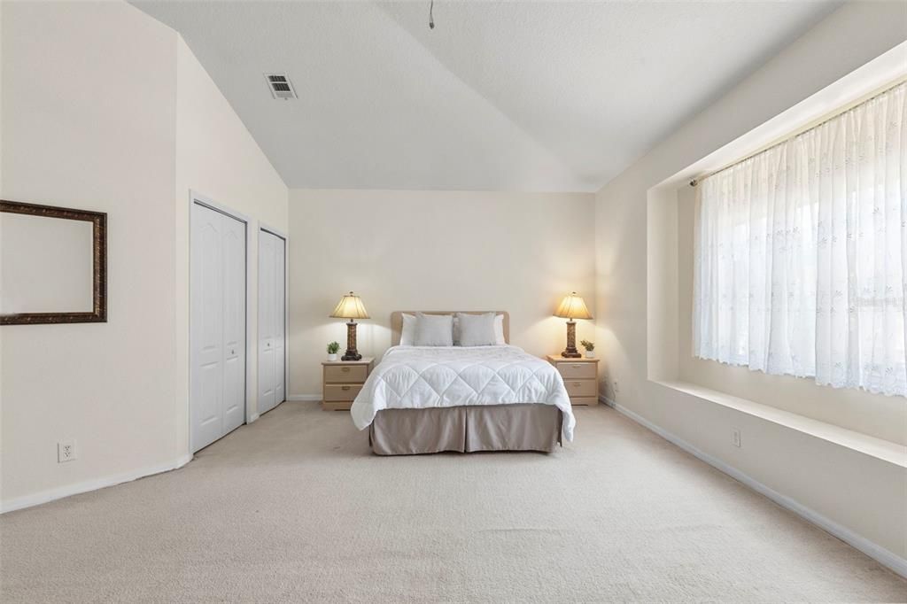 For Sale: $630,000 (5 beds, 3 baths, 3221 Square Feet)