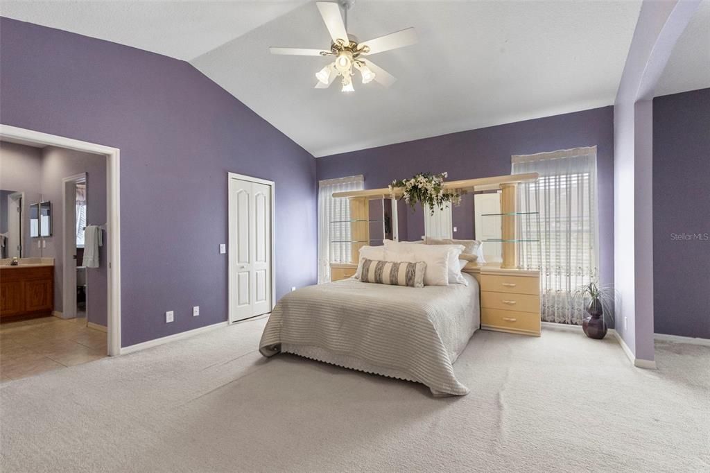 For Sale: $630,000 (5 beds, 3 baths, 3221 Square Feet)