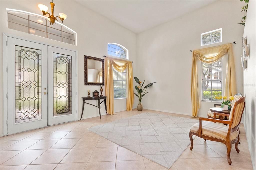 For Sale: $630,000 (5 beds, 3 baths, 3221 Square Feet)