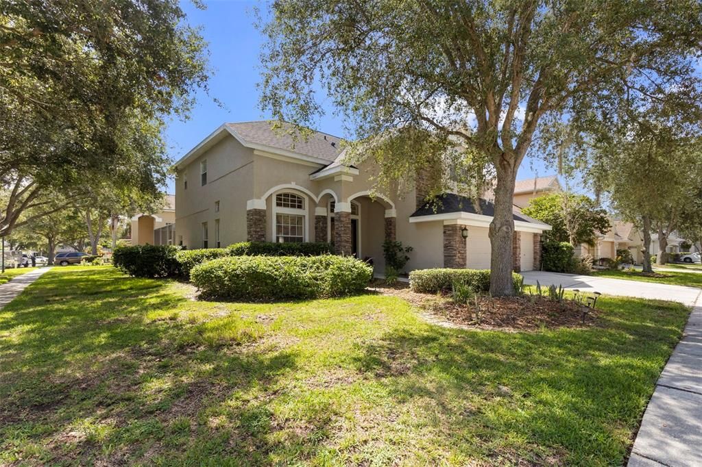 For Sale: $630,000 (5 beds, 3 baths, 3221 Square Feet)