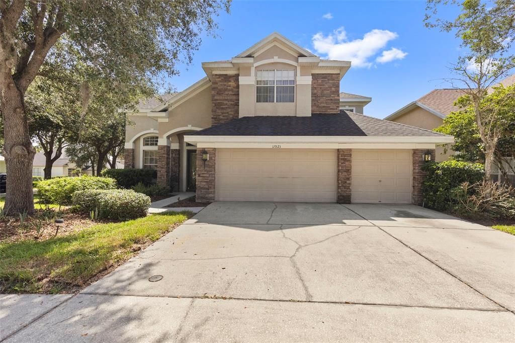 For Sale: $630,000 (5 beds, 3 baths, 3221 Square Feet)