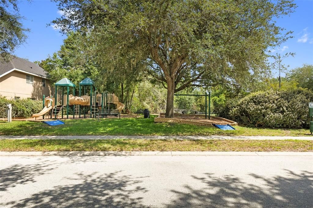 For Sale: $630,000 (5 beds, 3 baths, 3221 Square Feet)