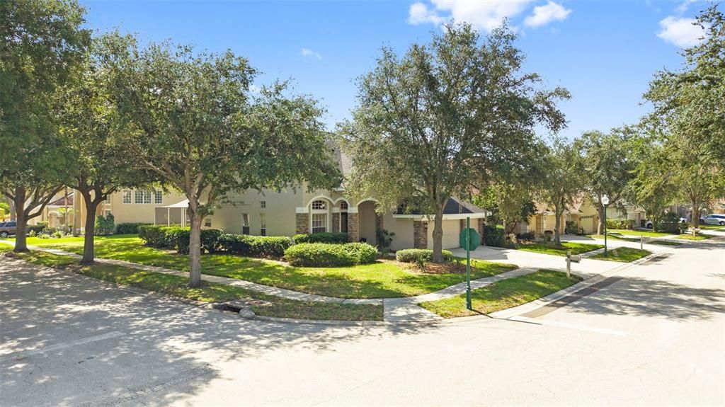 For Sale: $630,000 (5 beds, 3 baths, 3221 Square Feet)