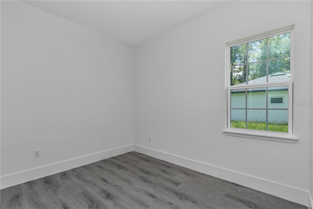 For Sale: $274,900 (3 beds, 2 baths, 1496 Square Feet)