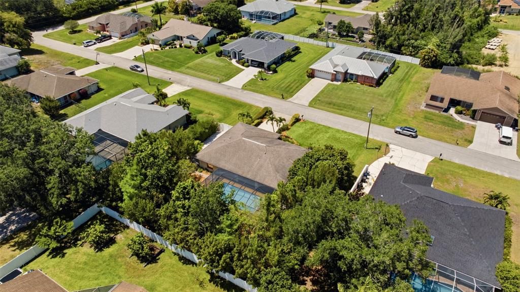 For Sale: $469,900 (3 beds, 2 baths, 1470 Square Feet)