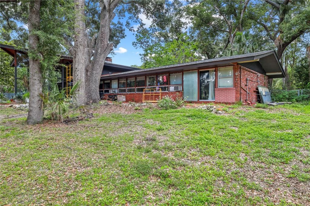 En Venta: $849,000 (4 camas, 3 baños, 2911 Pies cuadrados)