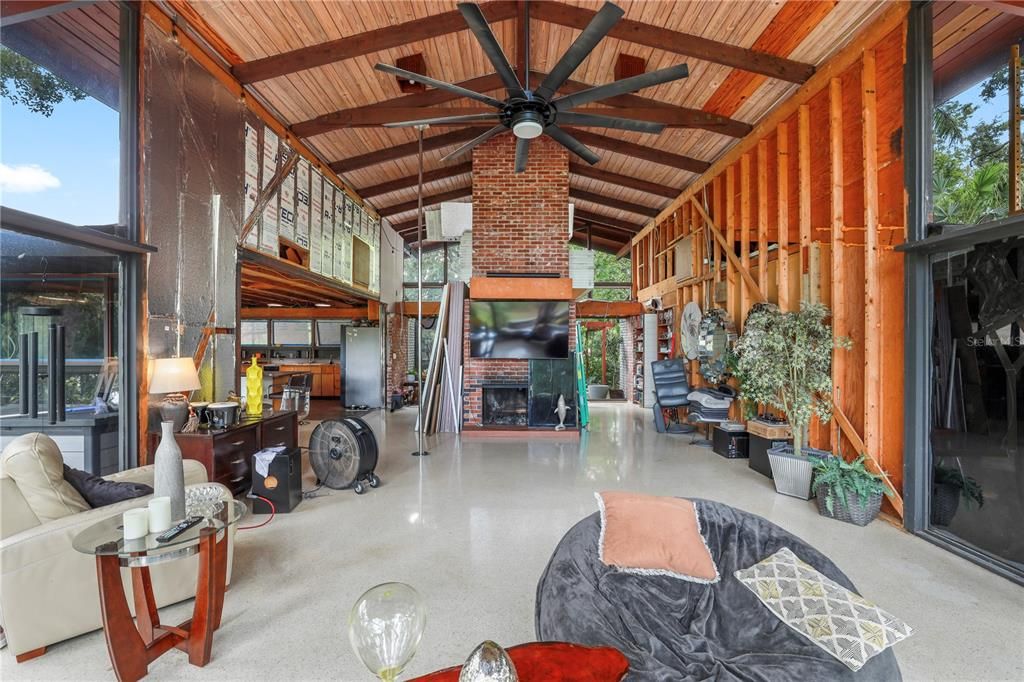 En Venta: $849,000 (4 camas, 3 baños, 2911 Pies cuadrados)