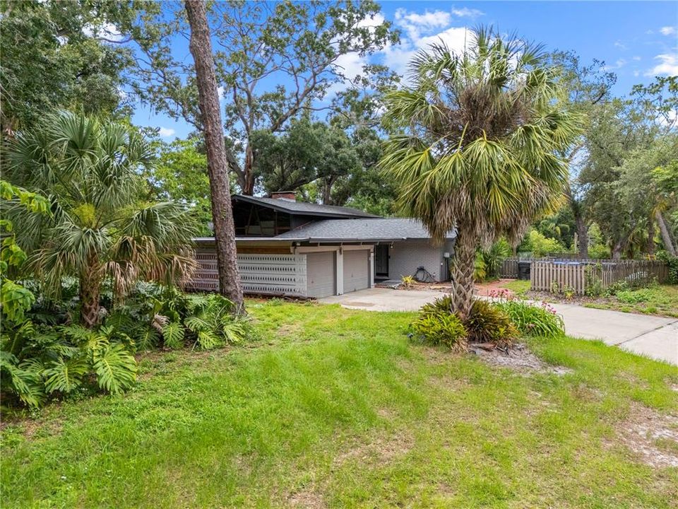 En Venta: $849,000 (4 camas, 3 baños, 2911 Pies cuadrados)