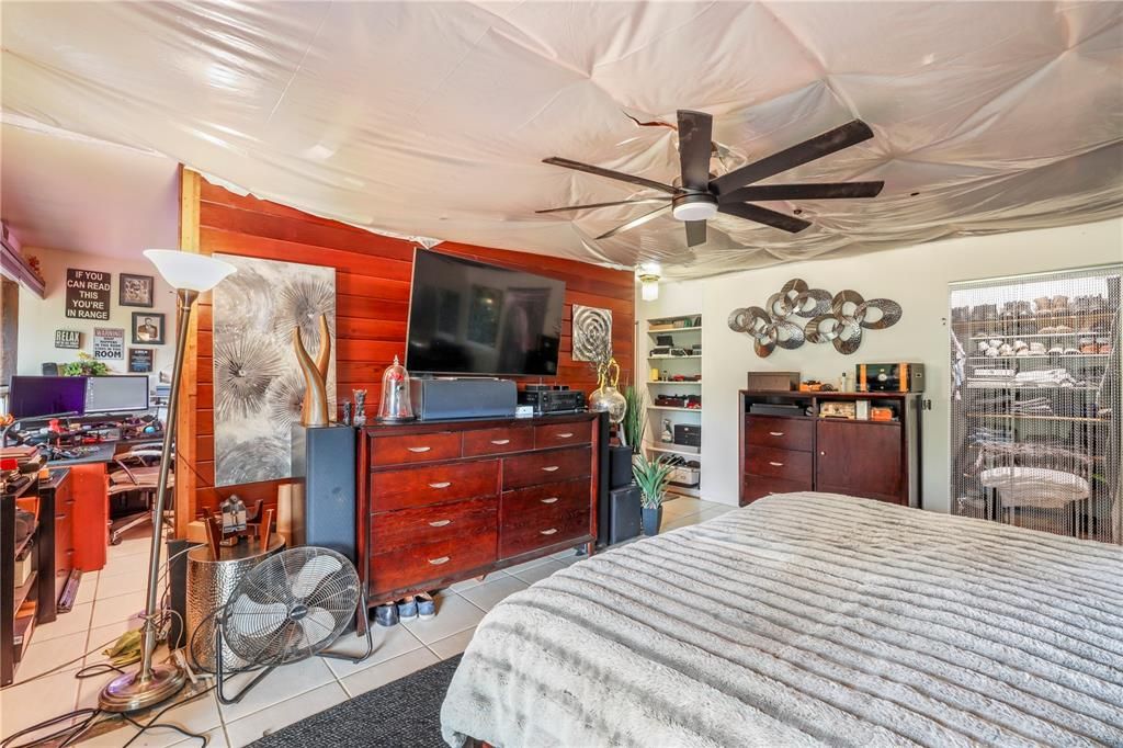 En Venta: $849,000 (4 camas, 3 baños, 2911 Pies cuadrados)