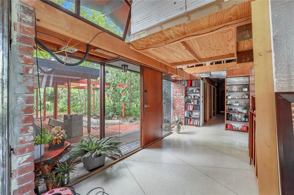 En Venta: $849,000 (4 camas, 3 baños, 2911 Pies cuadrados)