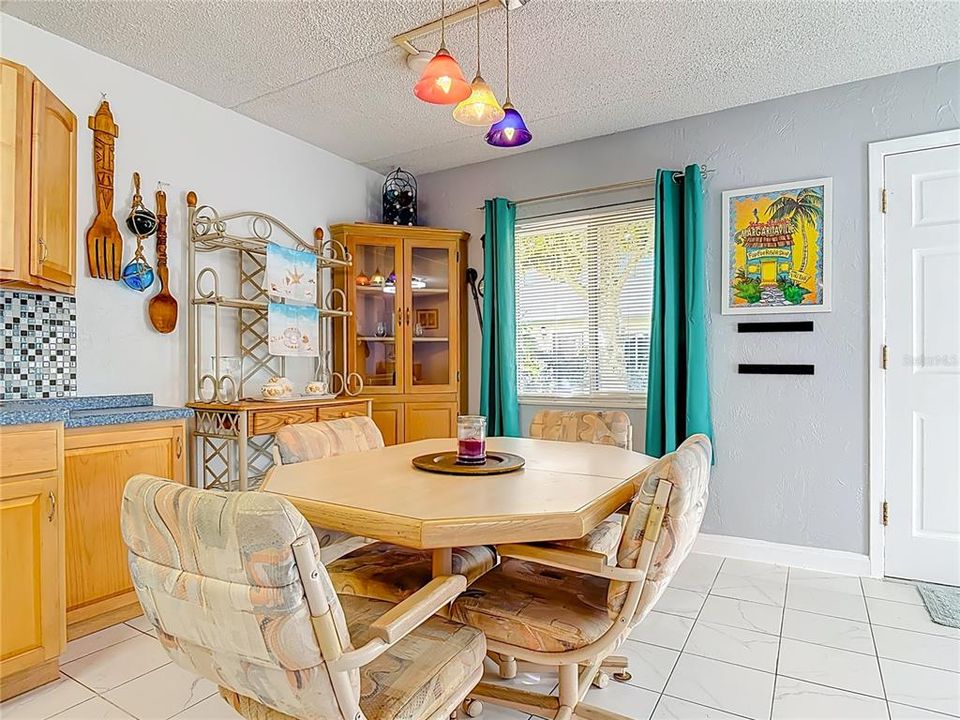 En Venta: $104,900 (2 camas, 1 baños, 864 Pies cuadrados)