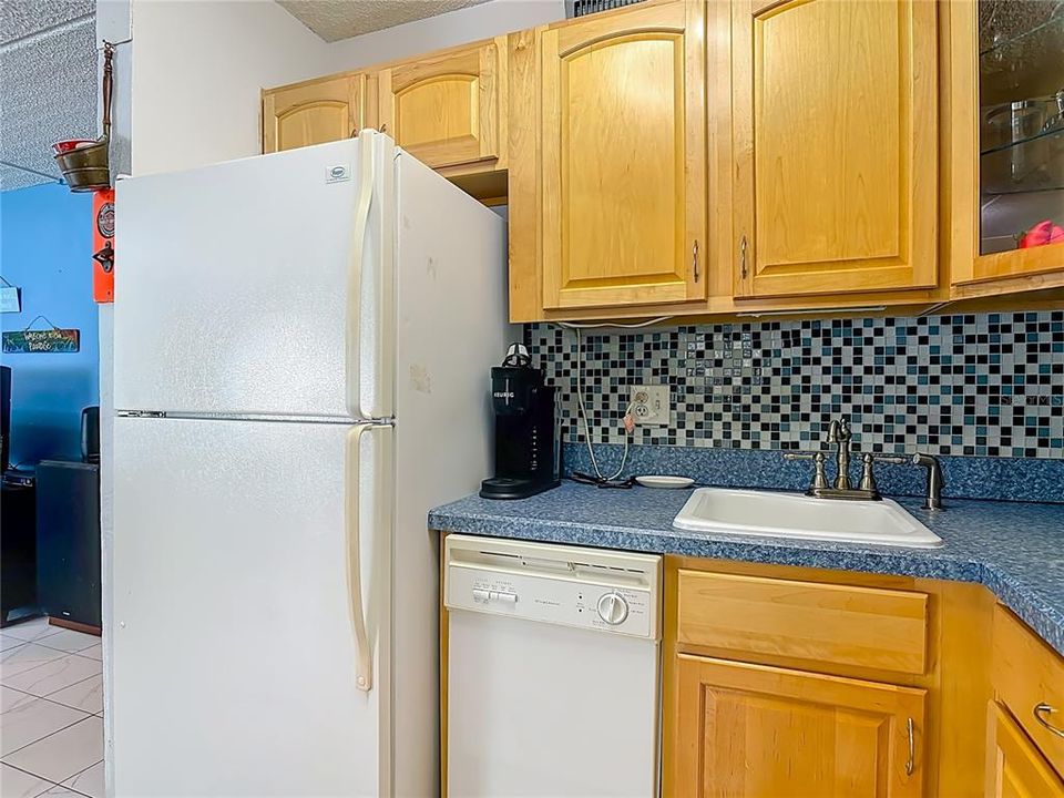 En Venta: $104,900 (2 camas, 1 baños, 864 Pies cuadrados)