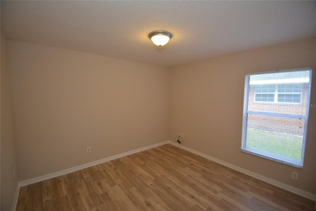 For Rent: $2,650 (4 beds, 3 baths, 2427 Square Feet)