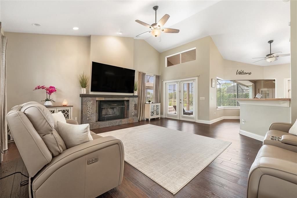For Sale: $1,375,000 (5 beds, 4 baths, 4269 Square Feet)