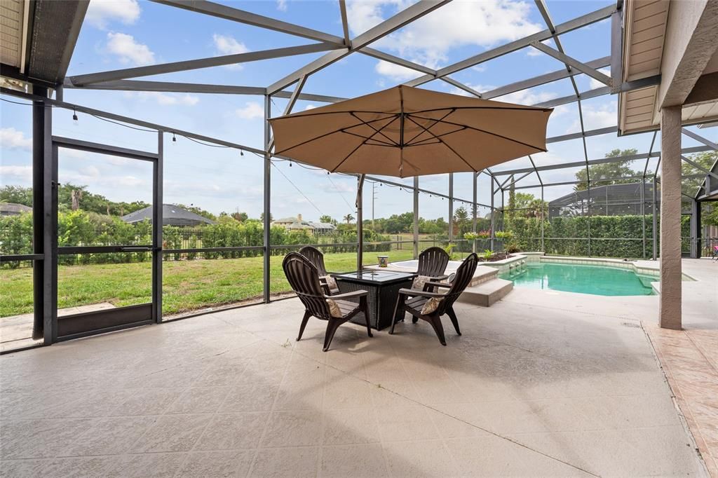 For Sale: $1,375,000 (5 beds, 4 baths, 4269 Square Feet)