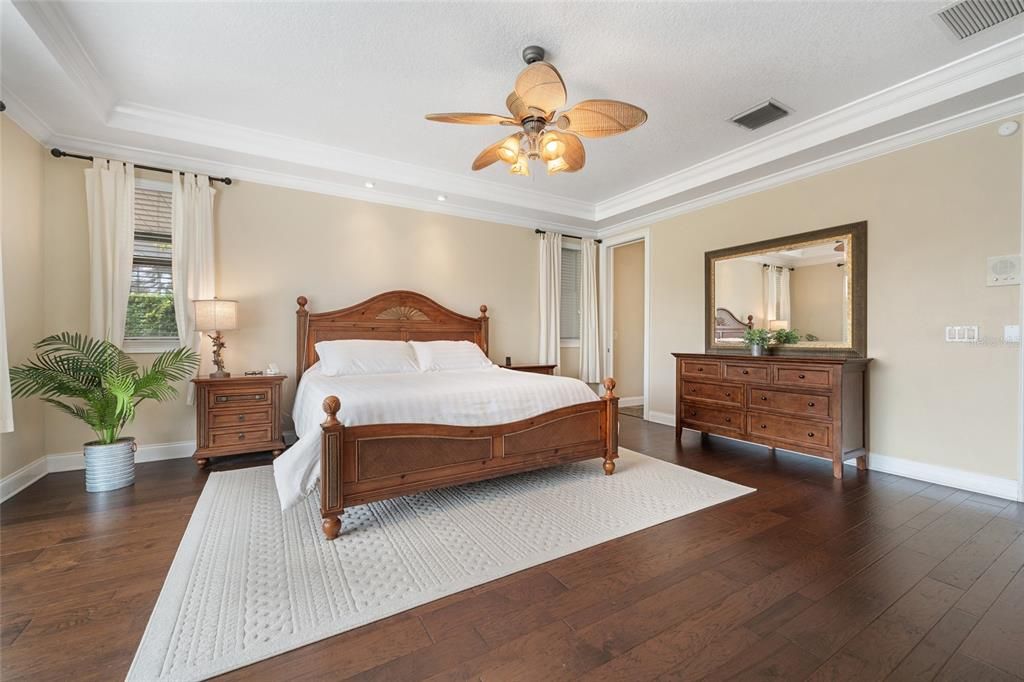 For Sale: $1,375,000 (5 beds, 4 baths, 4269 Square Feet)