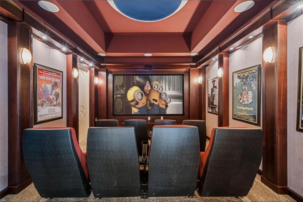 На продажу: $1,999,000 (5 спален, 5 ванн, 5649 Квадратных фут)